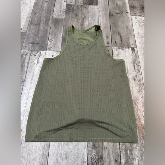 The North Face Women’s Four Leaf Clover Green Dayology Tank Tie Back Medium - Picture 2 of 6